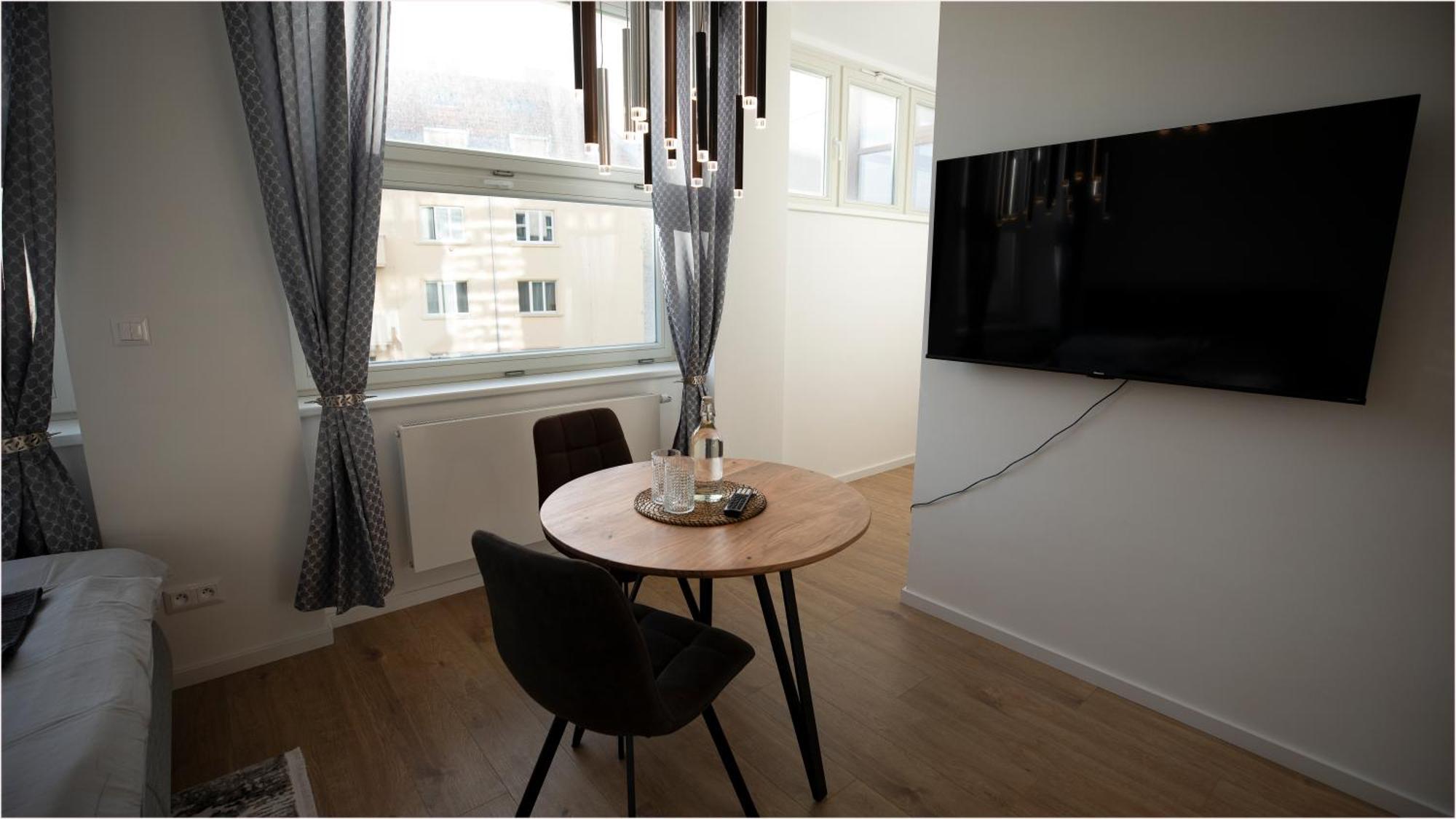 Luxury Apartment In City Centrum By Ota Group Bratislava Exteriör bild